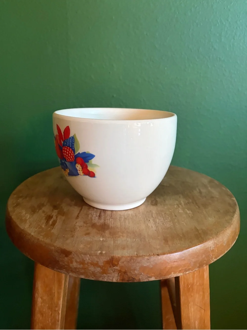 Universal Potteries Calico Fruit Vintage White Stoneware Bowl